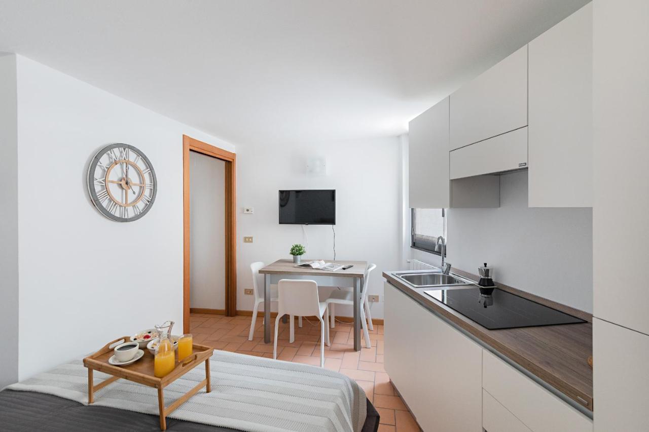 La Limonaia Apartments By Wonderful Italy Gardone Riviera Eksteriør bilde